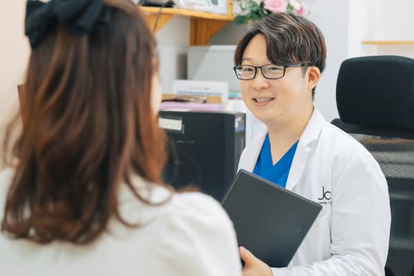 坂田医師の診察シーン