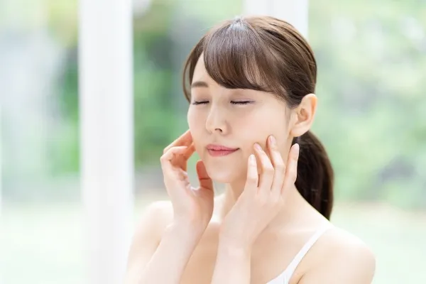 治療効果を実感している女性